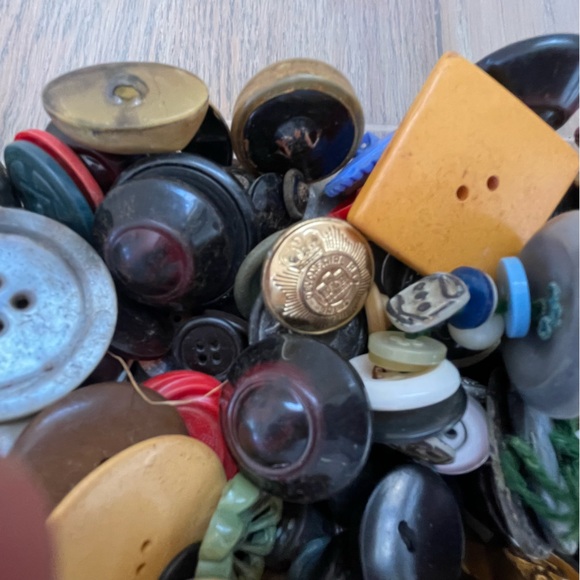 Vintage Button Collection❤️ - Picture 8 of 9